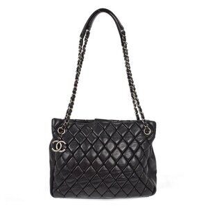 Chanel Black Lambskin Tote Bag XX02658